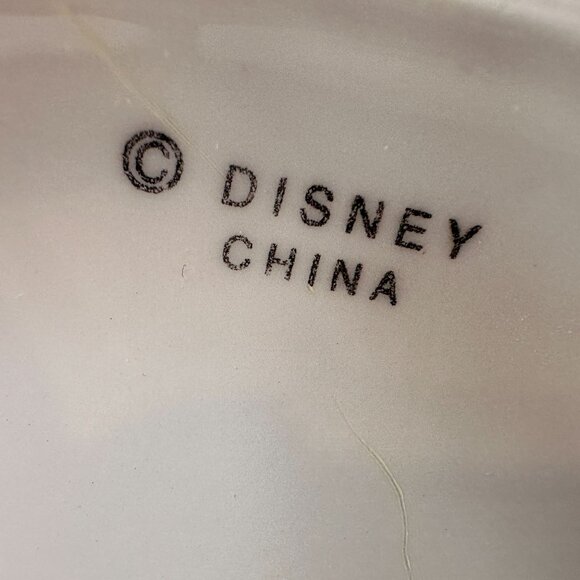 Disney Gaston Beauty and The Beast Villain Vintage Ceramic Figurine‎ 8.5" Tall - Picture 13 of 14